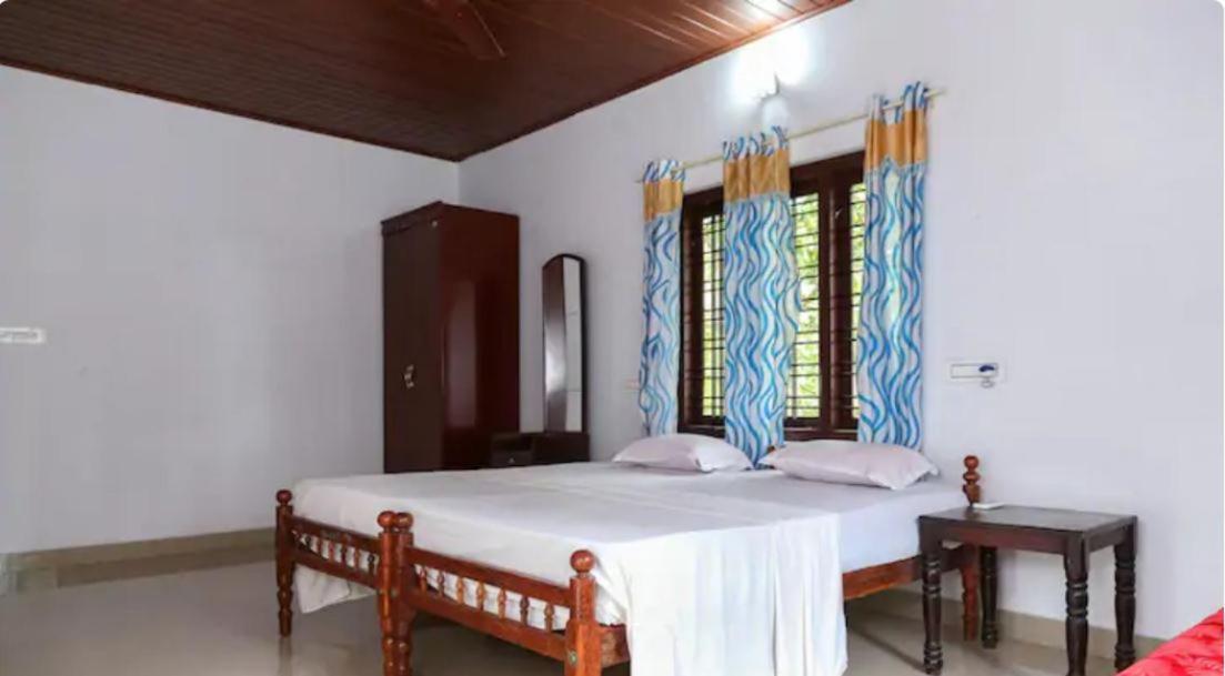 Lovedale Lakeside Homestay Alappuzha Exterior foto